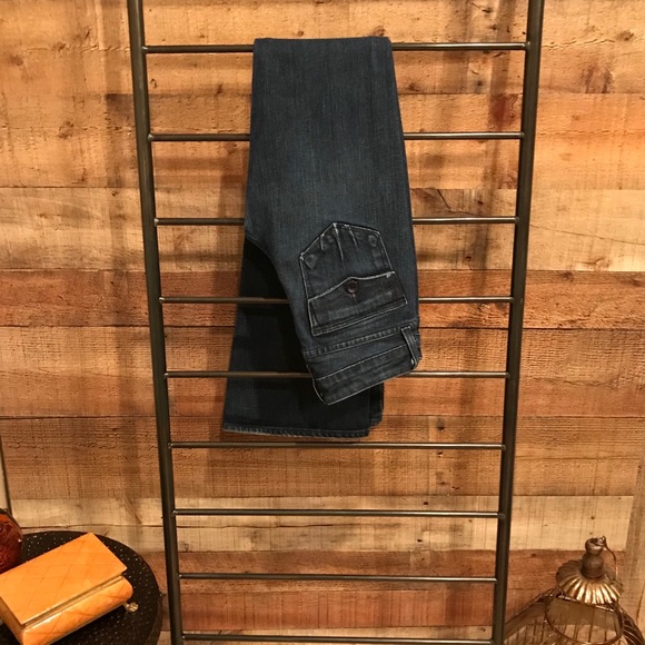 PAIGE Denim - EUC Paige Bell Bottom Jeans